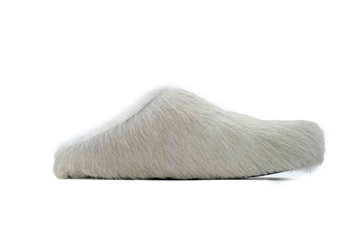 MARNI Long-Hair Calfskin Fussbett Sabot Grey